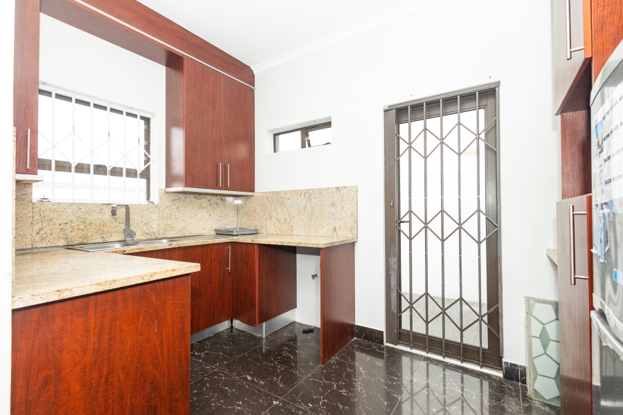 4 Bedroom Property for Sale in Parklands North Western Cape
